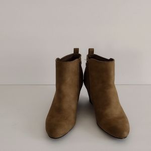 Ladies Faux Suede Ankle Booties